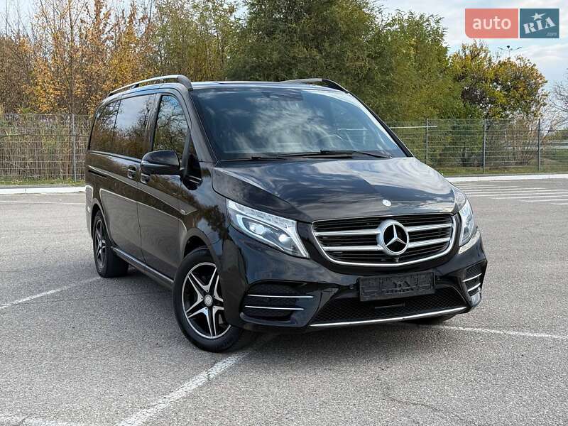 Минивэн Mercedes-Benz V-Class 2017 в Днепре фото 5 Минивэн Mercedes-Benz V-Class 2017 в Днепре