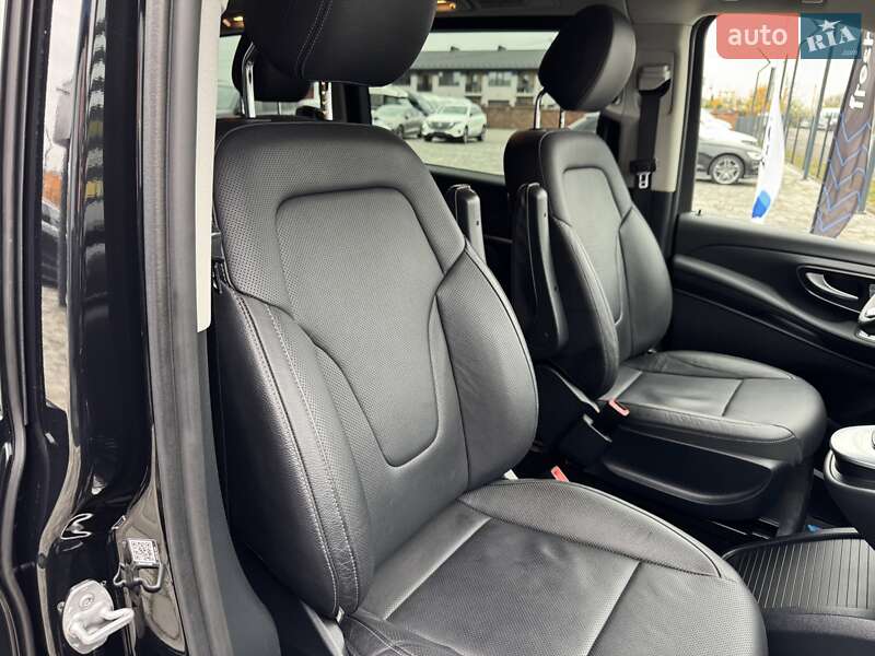 Мінівен Mercedes-Benz V-Class 2021 в Рівному