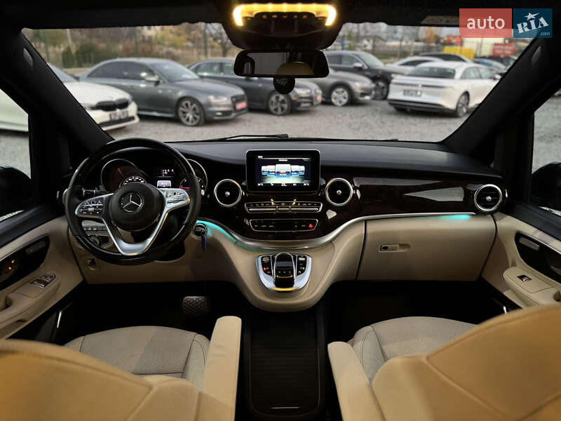 Мінівен Mercedes-Benz V-Class 2016 в Луцьку