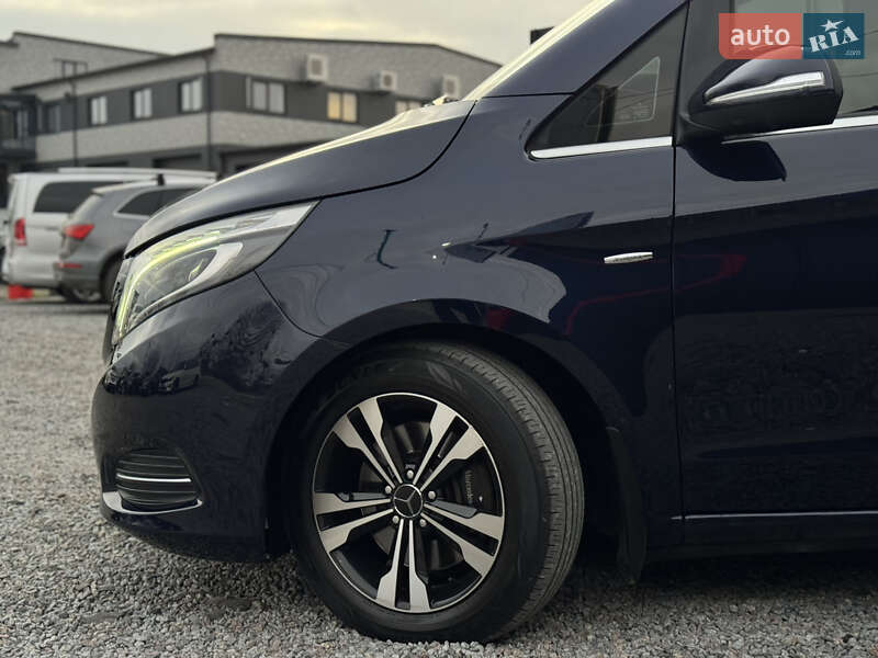 Мінівен Mercedes-Benz V-Class 2016 в Луцьку