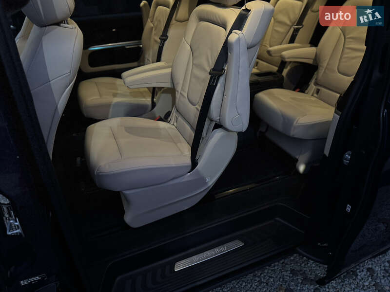 Мінівен Mercedes-Benz V-Class 2016 в Луцьку