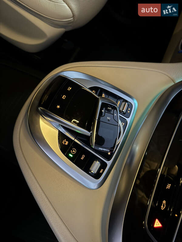 Мінівен Mercedes-Benz V-Class 2016 в Луцьку