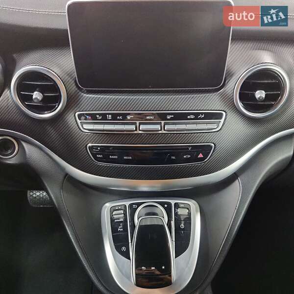 Мінівен Mercedes-Benz V-Class 2017 в Чернівцях фото 10 Мінівен Mercedes-Benz V-Class 2017 в Чернівцях