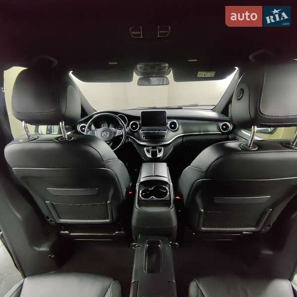 Мінівен Mercedes-Benz V-Class 2017 в Чернівцях фото 14 Мінівен Mercedes-Benz V-Class 2017 в Чернівцях