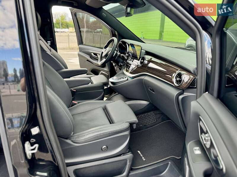 Минивэн Mercedes-Benz V-Class 2023 в Киеве фото 46 Минивэн Mercedes-Benz V-Class 2023 в Киеве