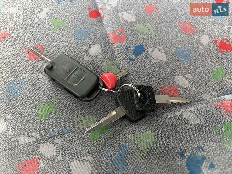 Минивэн Mercedes-Benz V-Class 2002 в Белой Церкви