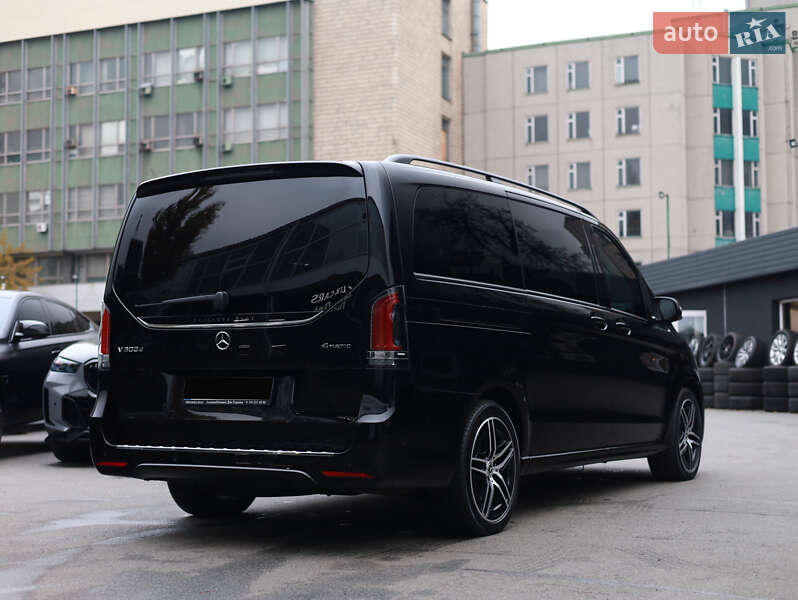 Минивэн Mercedes-Benz V-Class 2024 в Киеве
