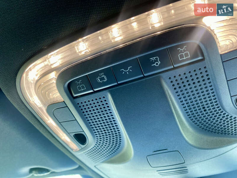 Мінівен Mercedes-Benz V-Class 2024 в Кривому Розі фото 14 Мінівен Mercedes-Benz V-Class 2024 в Кривому Розі