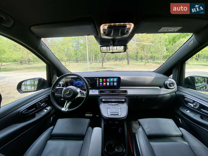 Мінівен Mercedes-Benz V-Class 2024 в Кривому Розі фото 19 Мінівен Mercedes-Benz V-Class 2024 в Кривому Розі