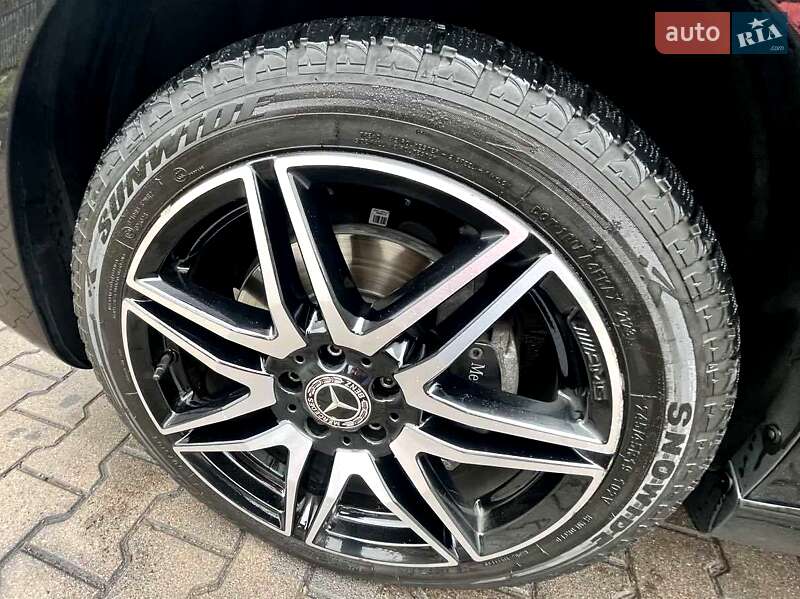 Минивэн Mercedes-Benz V-Class 2023 в Киеве фото 13 Минивэн Mercedes-Benz V-Class 2023 в Киеве