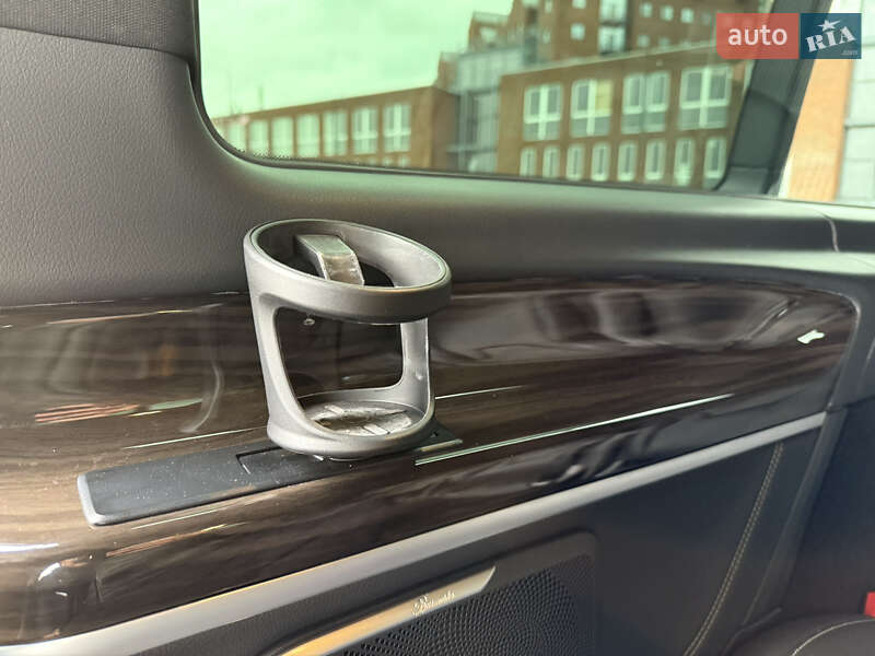 Минивэн Mercedes-Benz V-Class 2021 в Днепре