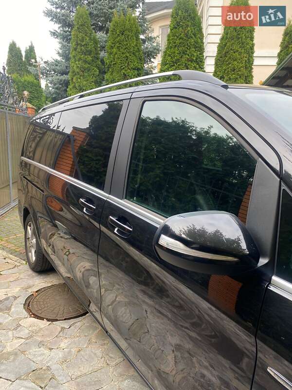 Мінівен Mercedes-Benz V-Class 2015 в Києві фото 11 Мінівен Mercedes-Benz V-Class 2015 в Києві