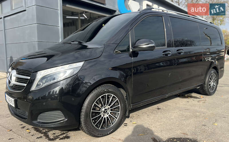 Мінівен Mercedes-Benz V-Class 2016 в Одесі