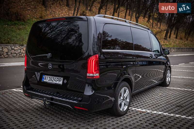 Минивэн Mercedes-Benz V-Class 2015 в Киеве