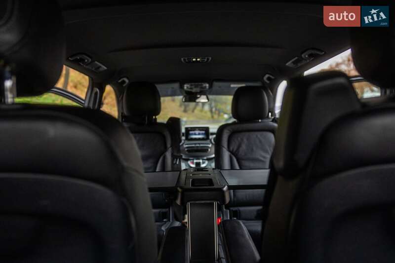 Минивэн Mercedes-Benz V-Class 2015 в Киеве