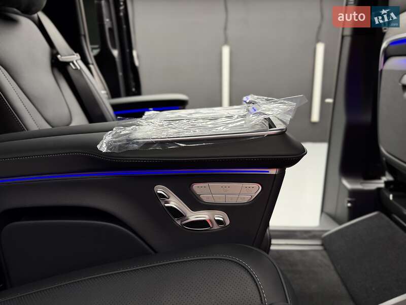 Минивэн Mercedes-Benz V-Class 2025 в Киеве