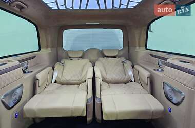 Минивэн Mercedes-Benz V-Class 2022 в Киеве