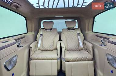 Минивэн Mercedes-Benz V-Class 2022 в Киеве