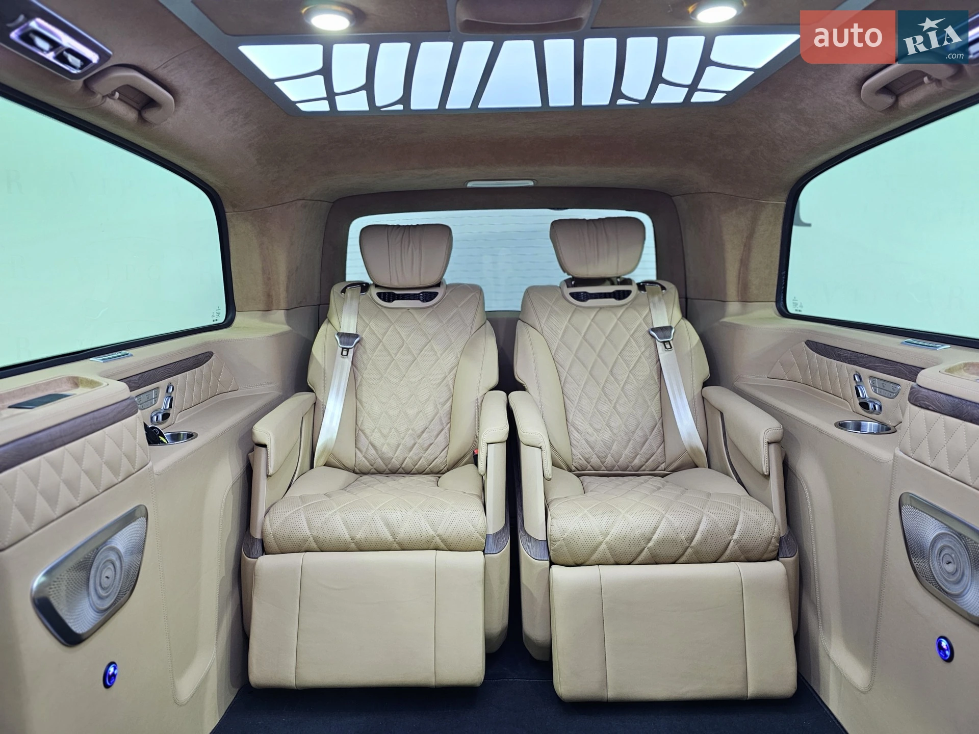 2022 Mercedes-Benz V-klasse - мініатюра 23