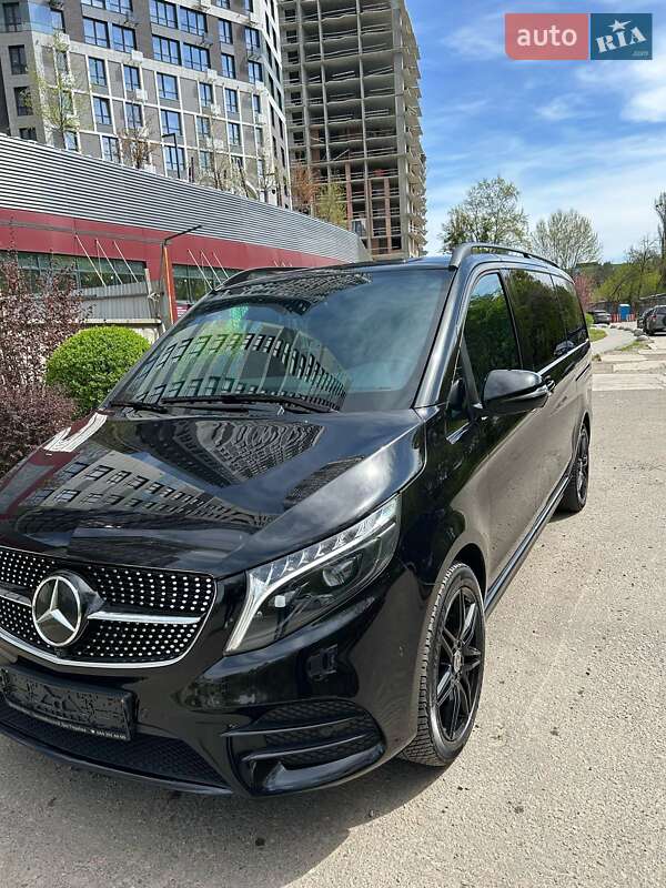 Мінівен Mercedes-Benz V-Class 2022 в Києві