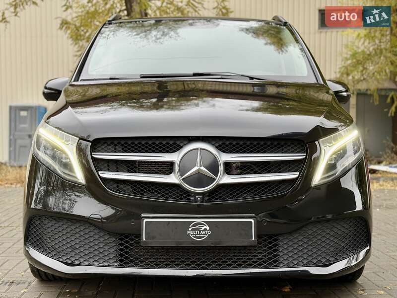 Мінівен Mercedes-Benz V-Class 2020 в Дніпрі