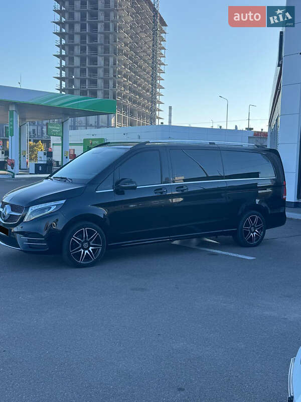 Минивэн Mercedes-Benz V-Class 2021 в Киеве фото 12 Минивэн Mercedes-Benz V-Class 2021 в Киеве