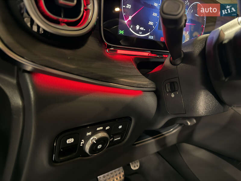 Мінівен Mercedes-Benz V-Class 2024 в Києві фото 28 Мінівен Mercedes-Benz V-Class 2024 в Києві