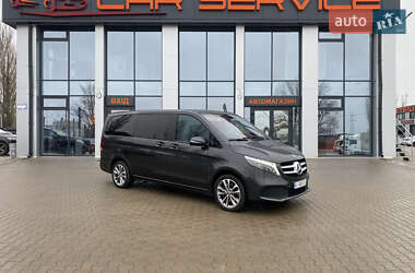 Минивэн Mercedes-Benz V-Class 2023 в Киеве
