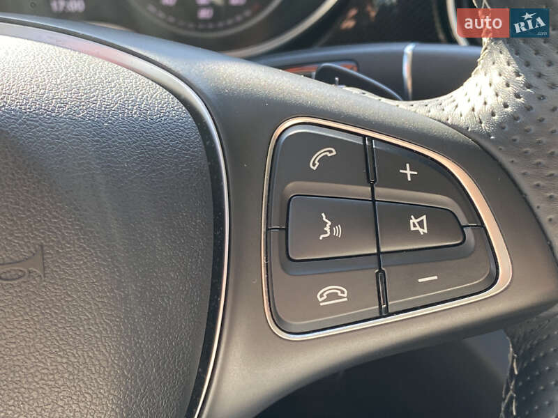 Мінівен Mercedes-Benz V-Class 2023 в Києві