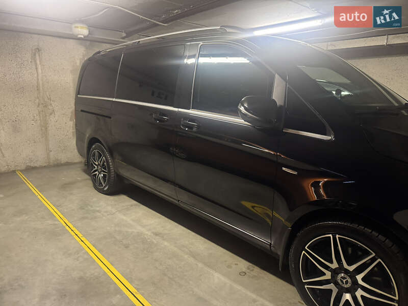 Минивэн Mercedes-Benz V-Class 2016 в Одессе