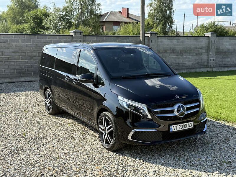 Мінівен Mercedes-Benz V-Class 2022 в Коломиї