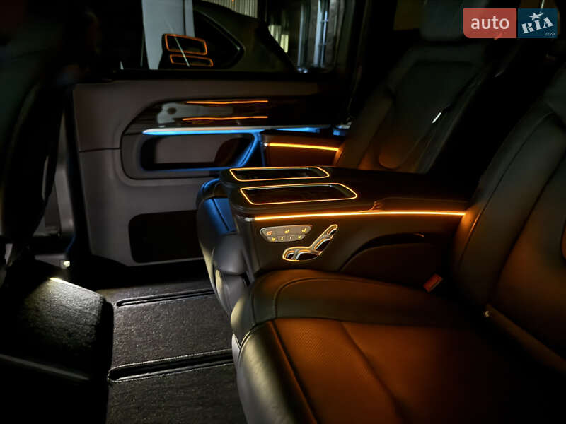 Мінівен Mercedes-Benz V-Class 2022 в Коломиї