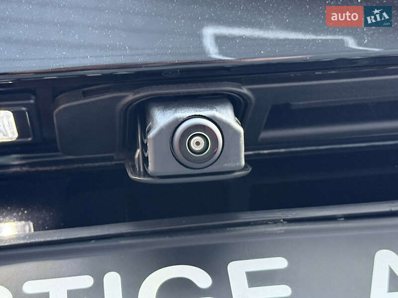 Мінівен Mercedes-Benz V-Class 2025 в Києві