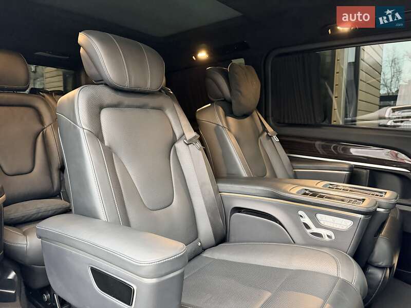 Мінівен Mercedes-Benz V-Class 2021 в Києві фото 29 Мінівен Mercedes-Benz V-Class 2021 в Києві