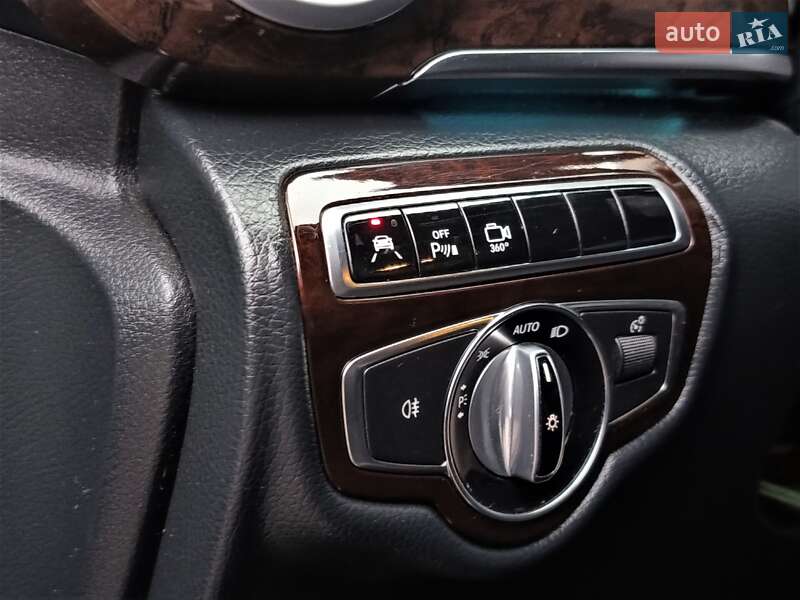 Мінівен Mercedes-Benz V-Class 2015 в Одесі