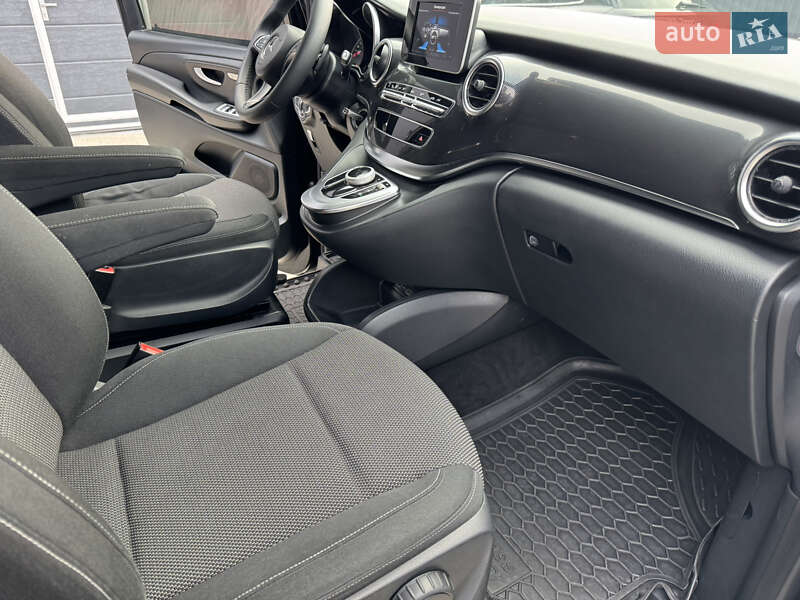 Минивэн Mercedes-Benz V-Class 2016 в Мукачево фото 66 Минивэн Mercedes-Benz V-Class 2016 в Мукачево