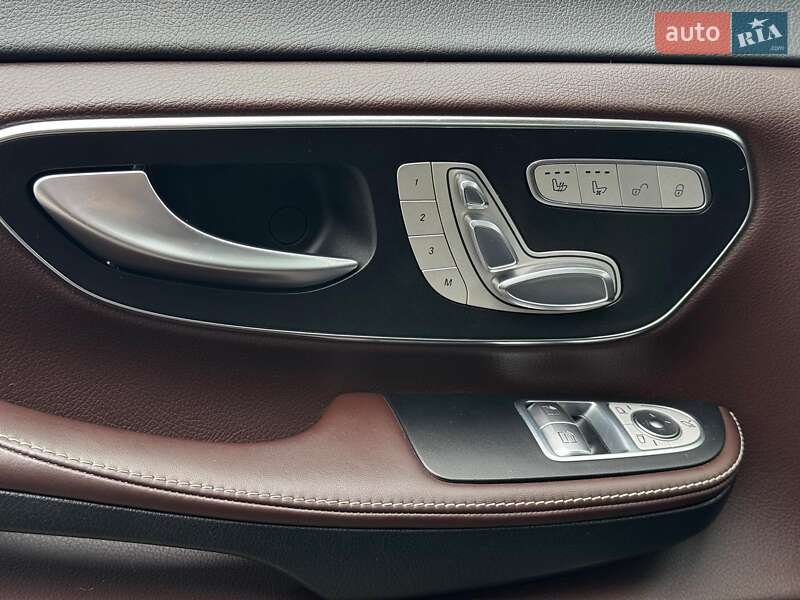 Минивэн Mercedes-Benz V-Class 2017 в Харькове