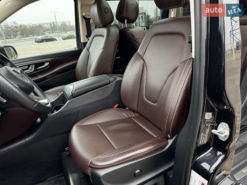Минивэн Mercedes-Benz V-Class 2017 в Харькове