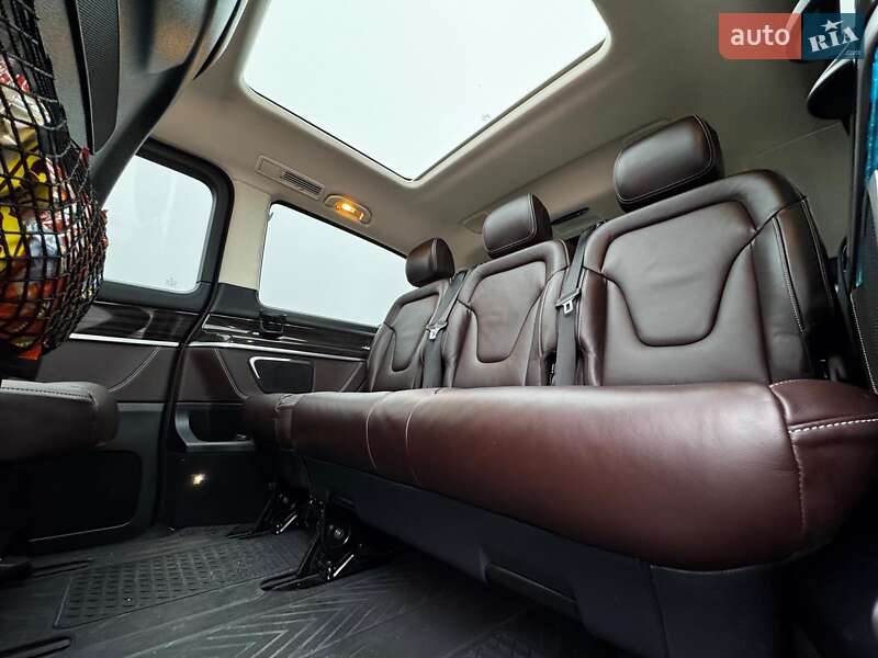Минивэн Mercedes-Benz V-Class 2017 в Харькове