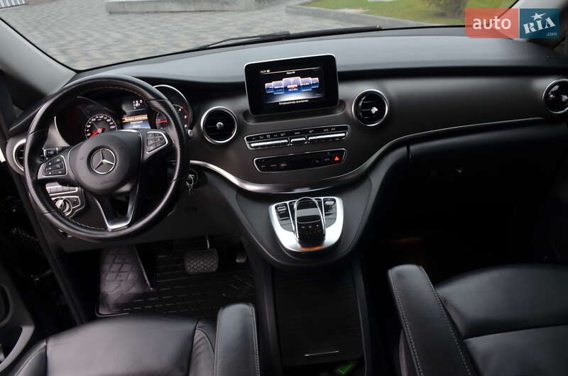 Мінівен Mercedes-Benz V-Class 2015 в Дніпрі