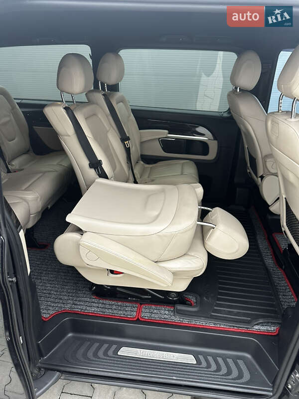 Минивэн Mercedes-Benz V-Class 2016 в Ивано-Франковске фото 37 Минивэн Mercedes-Benz V-Class 2016 в Ивано-Франковске