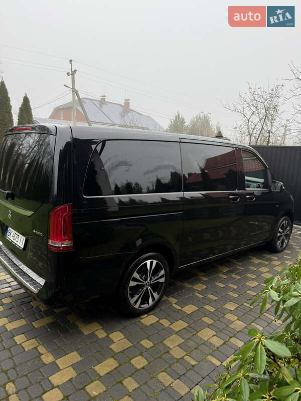 Минивэн Mercedes-Benz V-Class 2016 в Ровно