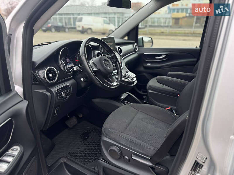Мінівен Mercedes-Benz V-Class 2016 в Харкові