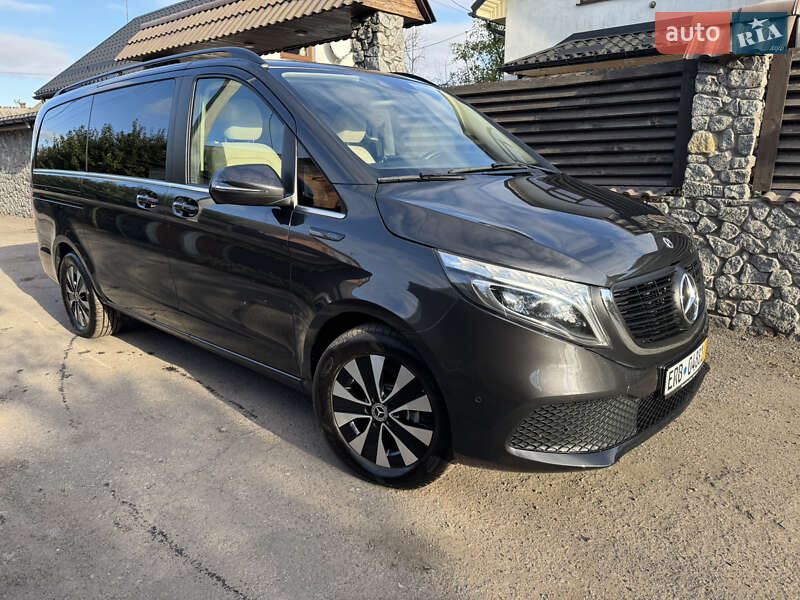 Минивэн Mercedes-Benz V-Class 2021 в Киеве фото 2 Минивэн Mercedes-Benz V-Class 2021 в Киеве