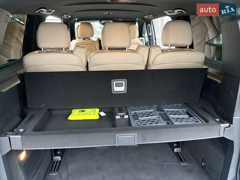 Минивэн Mercedes-Benz V-Class 2018 в Киеве фото 24 Минивэн Mercedes-Benz V-Class 2018 в Киеве
