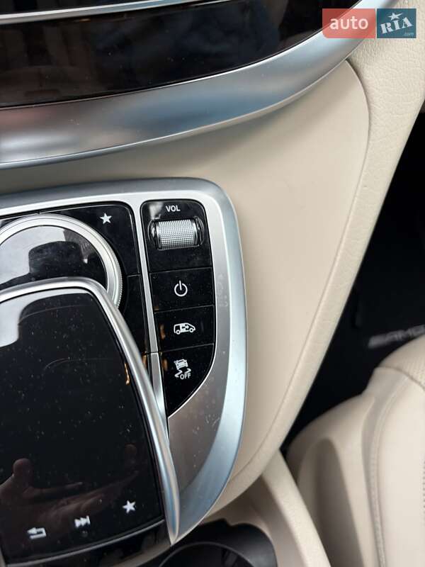 Минивэн Mercedes-Benz V-Class 2018 в Киеве фото 66 Минивэн Mercedes-Benz V-Class 2018 в Киеве