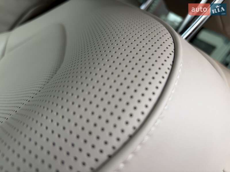 Минивэн Mercedes-Benz V-Class 2018 в Киеве фото 78 Минивэн Mercedes-Benz V-Class 2018 в Киеве