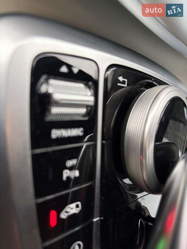 Минивэн Mercedes-Benz V-Class 2018 в Киеве фото 101 Минивэн Mercedes-Benz V-Class 2018 в Киеве