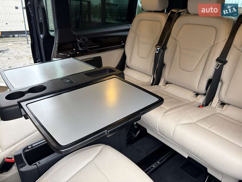 Минивэн Mercedes-Benz V-Class 2018 в Киеве фото 110 Минивэн Mercedes-Benz V-Class 2018 в Киеве
