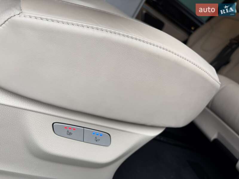 Минивэн Mercedes-Benz V-Class 2018 в Киеве фото 114 Минивэн Mercedes-Benz V-Class 2018 в Киеве